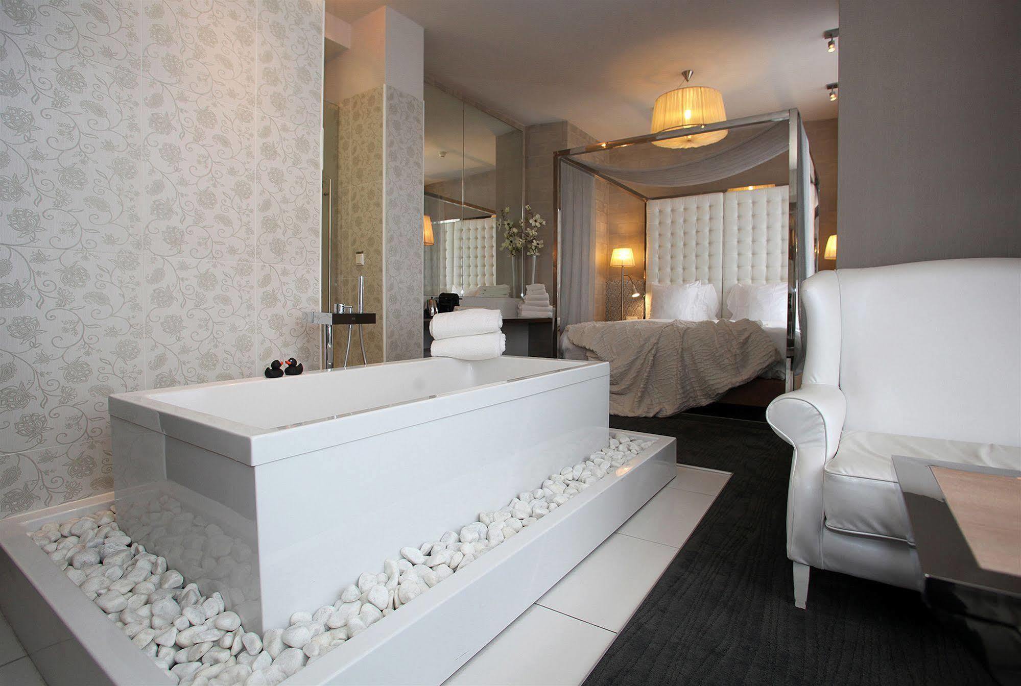 Hotel בלומינדייל מראה חיצוני תמונה